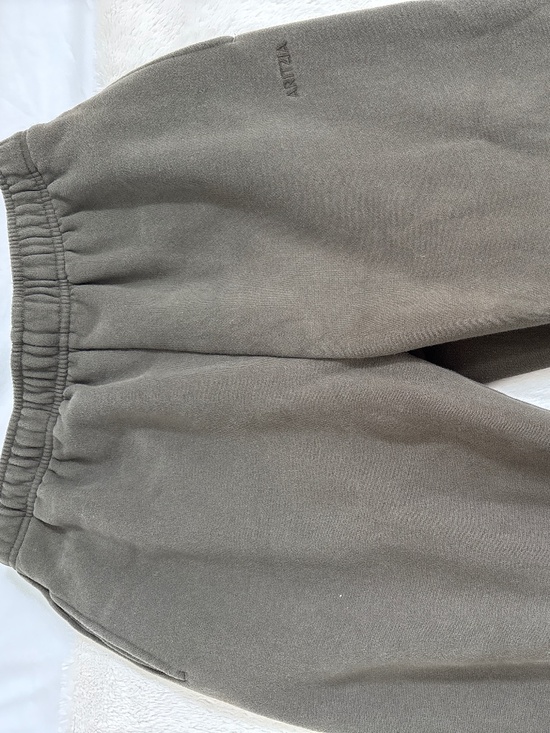 Aritzia Pants - Olive Green sweats